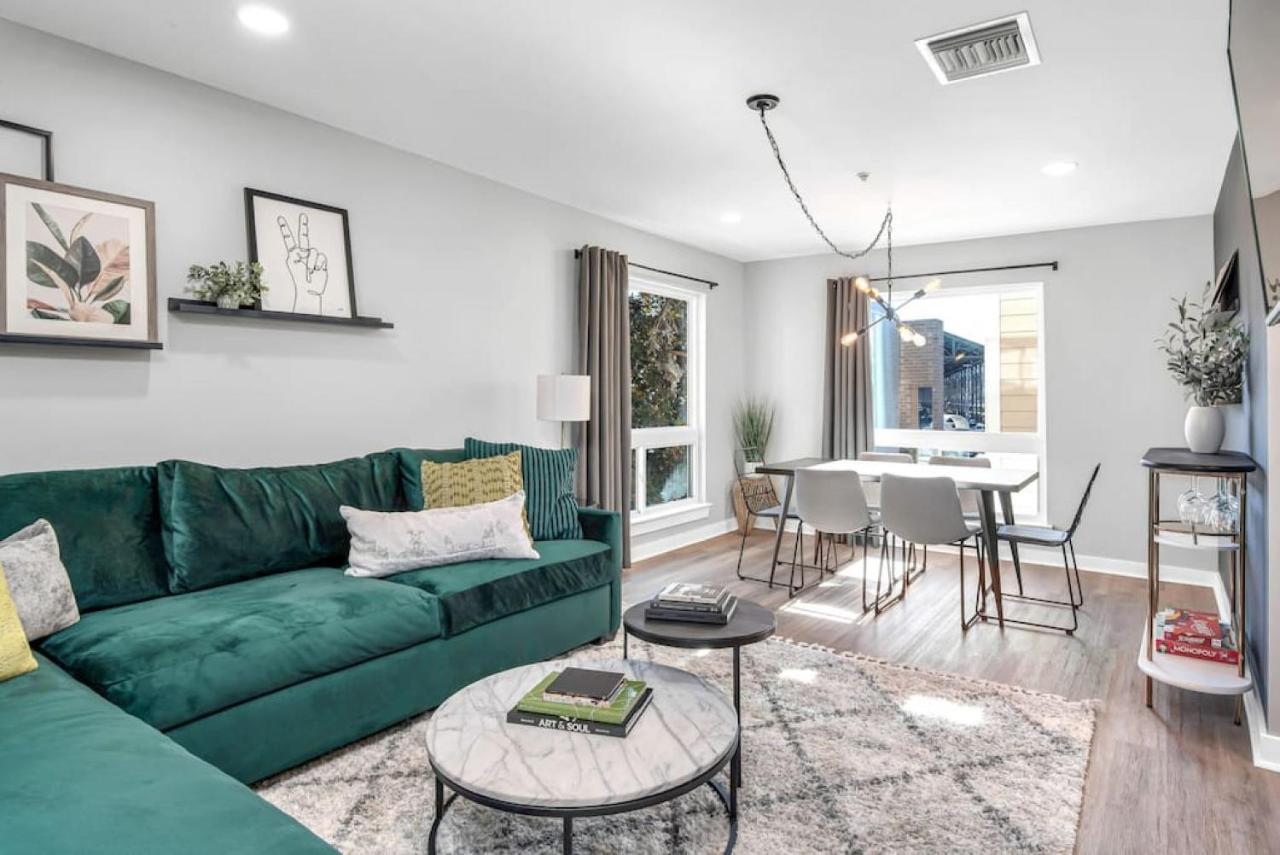 Apartment 4 Beds Walk To Downtown Pool And Parking